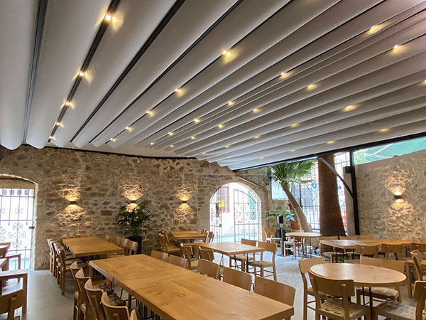 ΠΕΤΟΥΣΗΣ PROJECT - ΤΕΧΝΟΤΕΝΤ ΝΑΘΕΝΑΣ